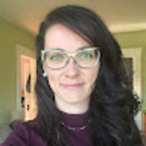 Meet your Posher, Elise